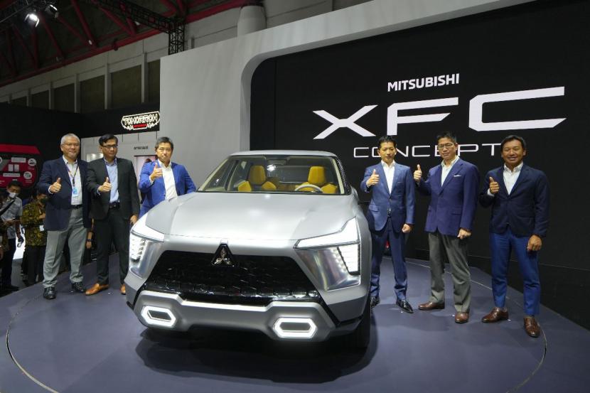 PT Mitsubishi Motors Krama Yudha Sales Indonesia (MMKSI) pamerkan Mitsubishi XFC Concept di ajang Indonesia International Motor Show (IIMS) 2023, Kamis (16/2/2023).Head of Sales Group, Sales & Marketing Division PT MMKSI Budi Daulay, mengungkapkan perseroan sudah menyiapkan beberapa program penjualan di IIMS 2023.