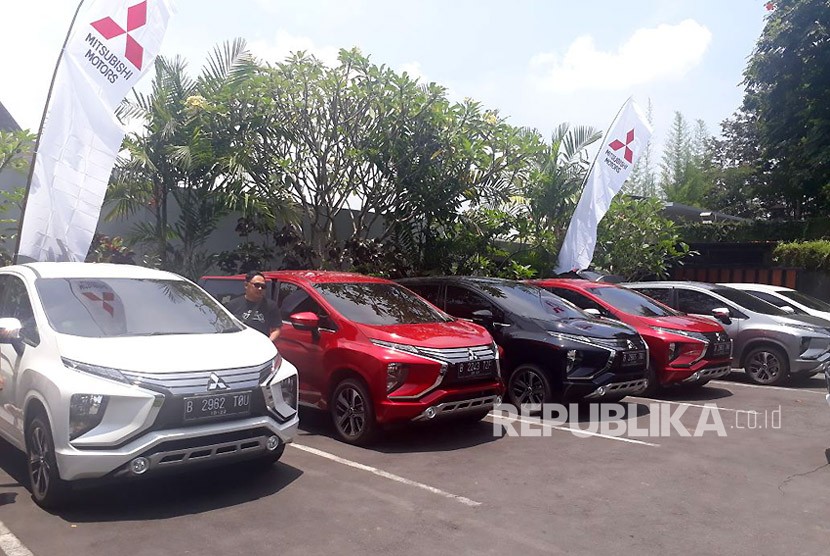 PT MMKSI menggelar test drive Mitsubishi Xpander dengan rute Solo-Yogyakarta, Selasa (6/3). 