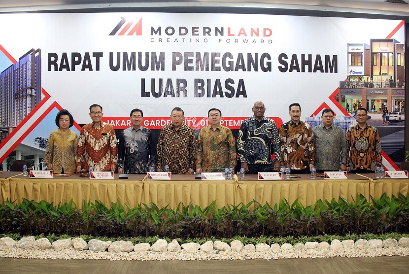 PT Modernland Realty Tbk. (MDLN) menggelar acara Rapat Umum Pemegang Saham Luar Biasa (RUPSLB), bertempat di Jakarta, Jumat (1/9/2023) RUPSLB dihadiri oleh segenap jajaran Dewan Komisaris dan Dewan Direksi, serta Notaris Perseroan. 