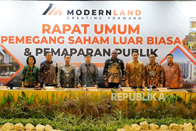 PT Modernland Realty Tbk (MDLN) menggelar paparan publik tahunan 2024 di Jakarta, untuk melaporkan kinerja keuangan dan pemasaran hingga September 2024. Acara ini juga membahas tantangan serta strategi perusahaan dalam menghadapi dinamika pasar properti yang kompleks.