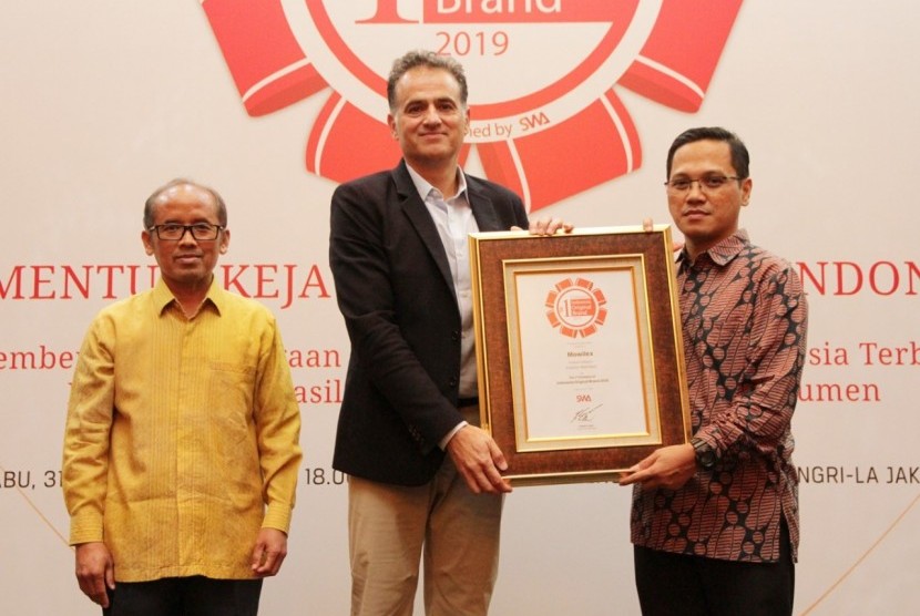 PT Mowilex Indonesia meraih penghargaan Indonesia Original Brand (IOB) 2019. 