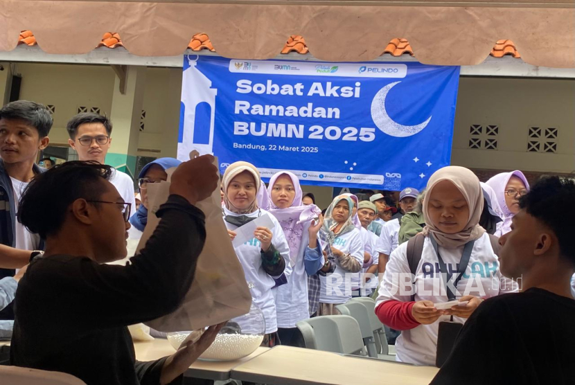 PT Pelabuhan Indonesia (Persero) atau Pelindo menggelar program Sobat Aksi Ramadhan di Yayasan Darul Hikam, Bandung.