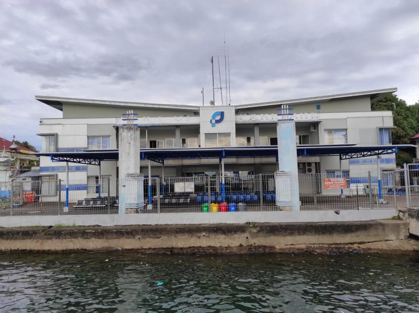 PT Pelindo Multi Terminal (SPMT), salah satu Sub-Holding PT Pelabuhan Indonesia (Persero)/Pelindo yang bergerak di bidang pelayanan operasional terminal non-petikemas melakukan kegiatan Sosialisasi Serah Operasi Pelabuhan Parepare dan Garongkong dari Pelindo ke SPMT, Rabu (5/7/2023).