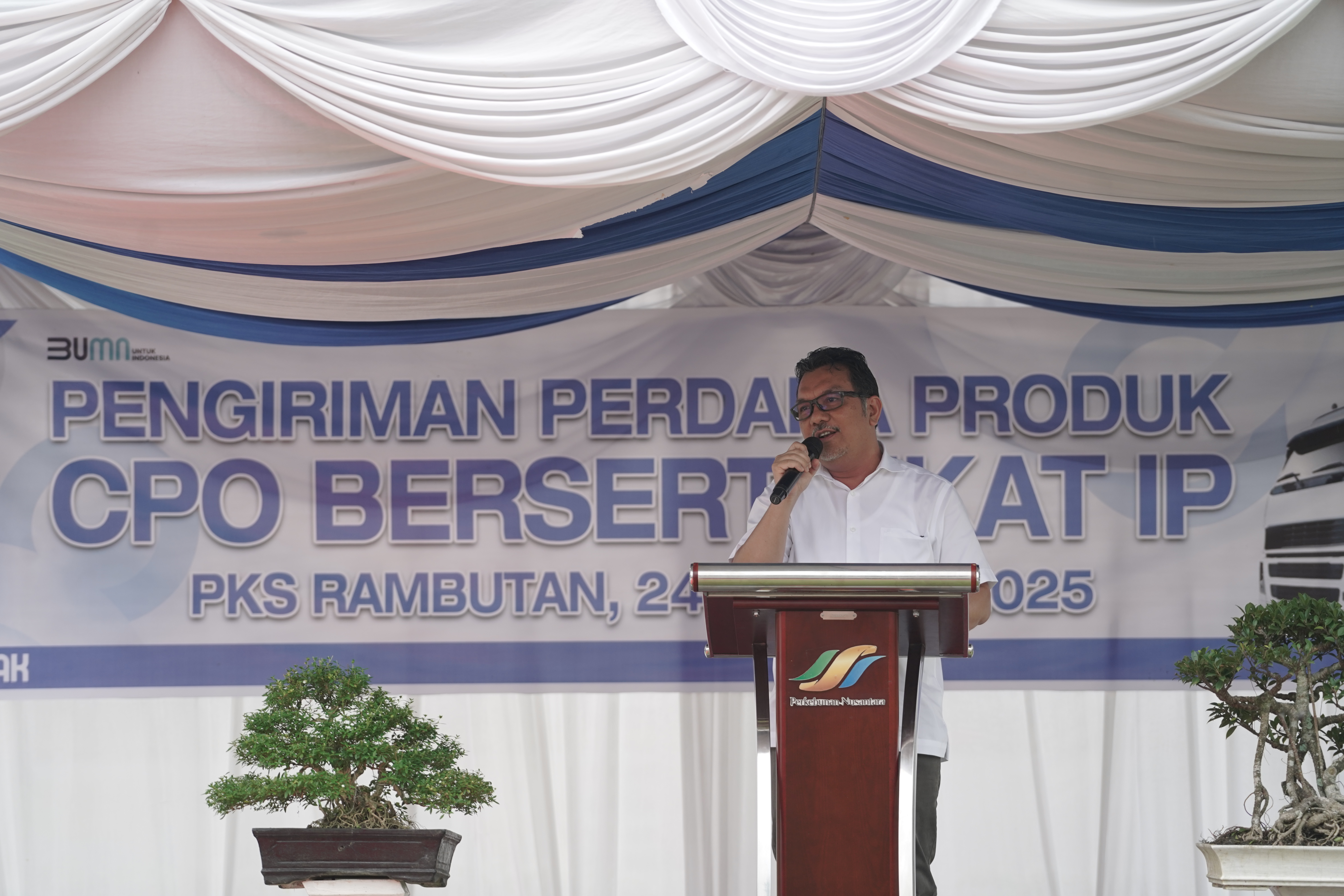 PT Perkebunan Nusantara IV (PTPN IV) PalmCo Regional I mengawali tahun 2025 dengan pencapaian penting melalui pengiriman perdana 3.000 metrik ton minyak sawit mentah (CPO) bersertifikasi Roundtable on Sustainable Palm Oil (RSPO) model Identity Preserved (IP). 