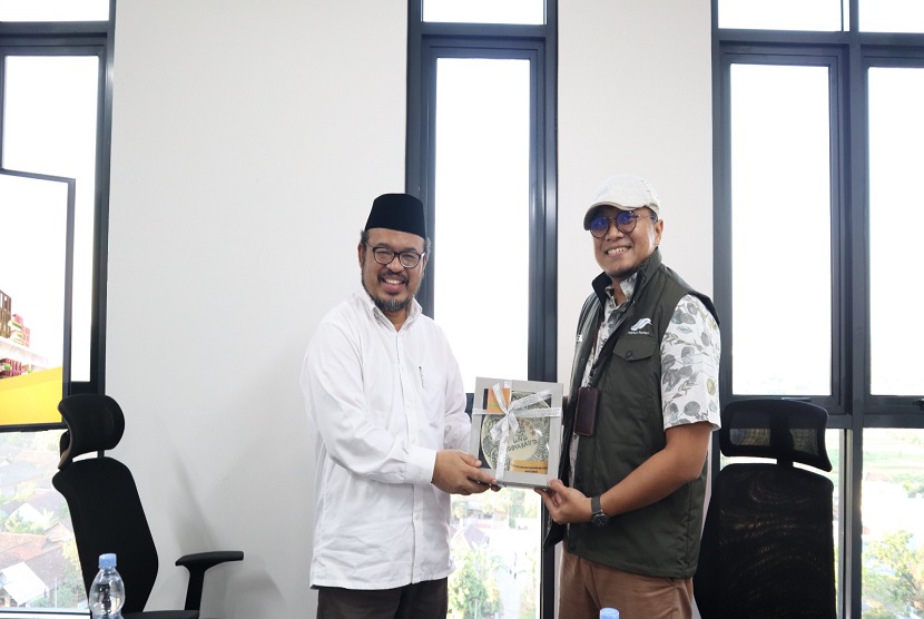 PT Perkebunan Nusantara (PTPN) III mendukung Program Dukungan Pendidikan untuk Pembangunan Gedung Kampus Universitas Nahdlatul Ulama Yogyakarta. Hal itu dilakukan dalam rangka mendukung Tujuan Pembangunan Berkelanjutan ke-4, yakni Pendidikan Berkualitas.