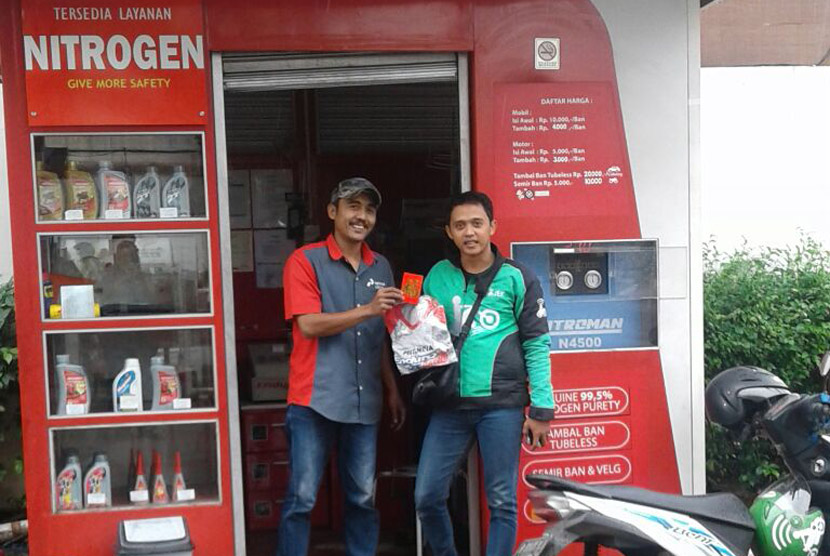 PT Pertamina Lubricants bagi-bagi Angpao