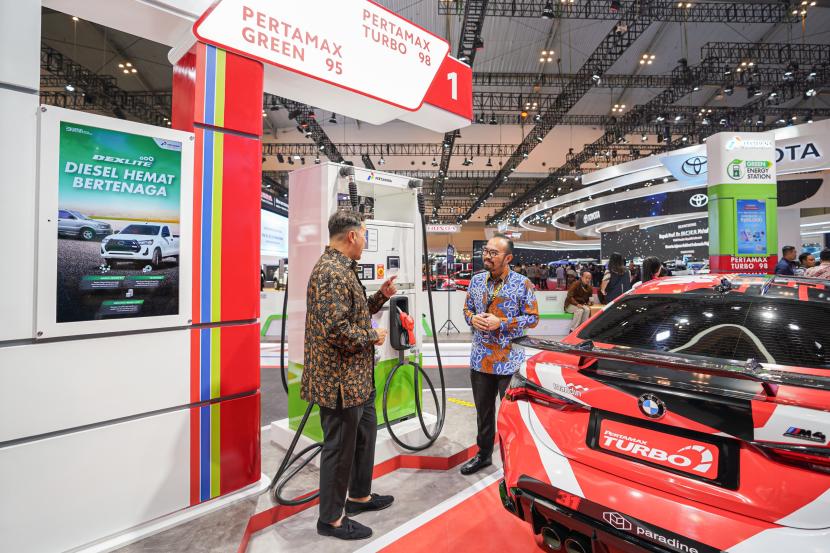 PT Pertamina Patra Niaga siap menyambut era energi bersih di ajang Gaikindo Indonesia International Auto Show (GIIAS) 2024.