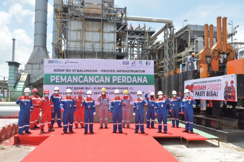 PT. Pertamina (Persero) memulai pembangunan RDMP RU VI-Balongan Phase-1: CDU Light Distillate Section Upgrading Project yang ditandai dengan Ground Breaking Ceremony.