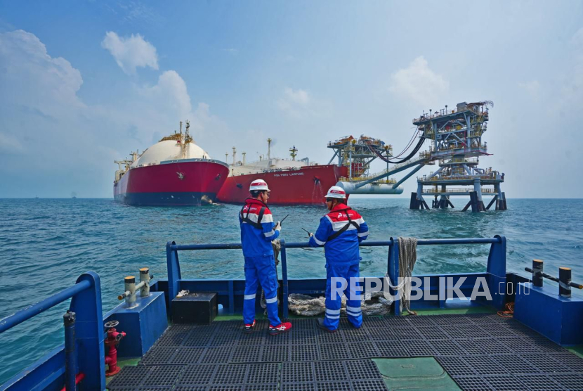 PT Perusahaan Gas Negara Tbk (PGN) selaku Subholding Gas Pertamina memastikan penyaluran gas bumi kepada pelanggan industri sepenuhnya normal, dengan pasokan 100 persen.