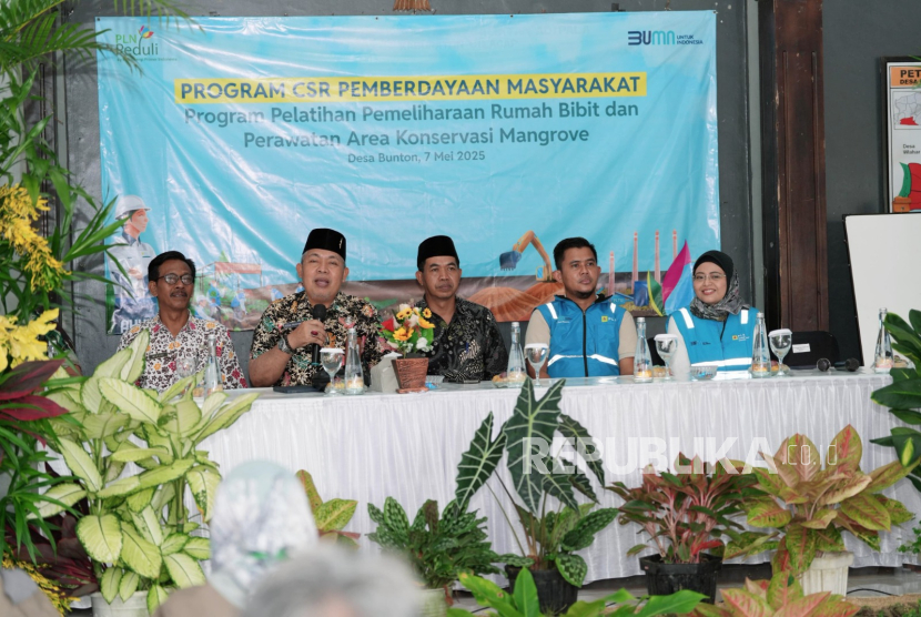 PT PLN Energi Primer Indonesia (PLN EPI) menggandeng Kelompok Tani Hutan Wana Lestari di Desa Bunton dan wilayah sekitarnya untuk memperkuat pelestarian lingkungan melalui pelatihan budidaya Mangrove