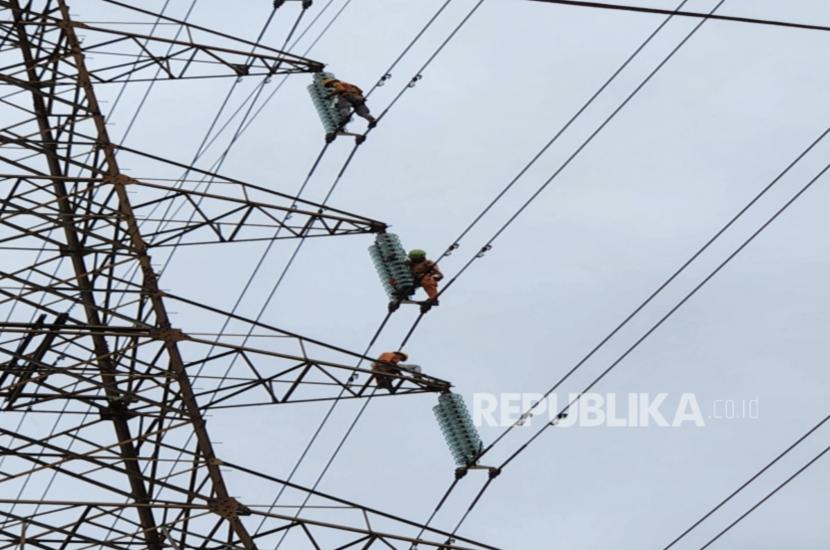 Situasi over suplai listrik nasional yang sebelumnya terjadi di Indonesia mulai melandai. 