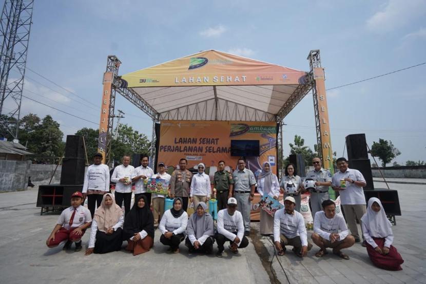 PT Pupuk Indonesia kolaborasi dengan Jasa Raharja optimalisasikan pemanfaatan limbah pertanian dan kurangi angka kecelakaan jalan tol.