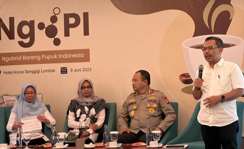 PT Pupuk Indonesia (Persero) menyediakan stok pupuk bersubsidi untuk wilayah Indonesia bagian Timur.