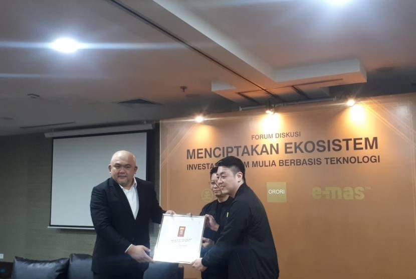 PT Sampoerna Gold Indonesia menggandeng Orori Group untuk memasarkan logam mulia melalui teknologi digital, Rabu, (20/11).