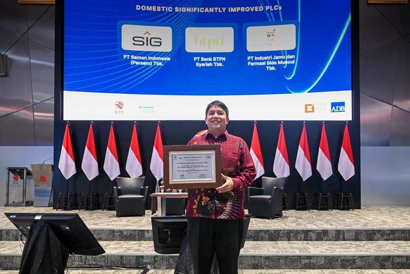 PT Semen Indonesia (Persero) Tbk mendapatkan apresiasi ASEAN Corporate Governance Scorecard (ACGS) periode 2021. Apresiasi tersebut untuk kategori Domestic Significantly Improved PLCs, yang diberikan oleh PT Bursa Efek Indonesia (BEI) dan PT RSM Indonesia Konsultan pada awal 2023.