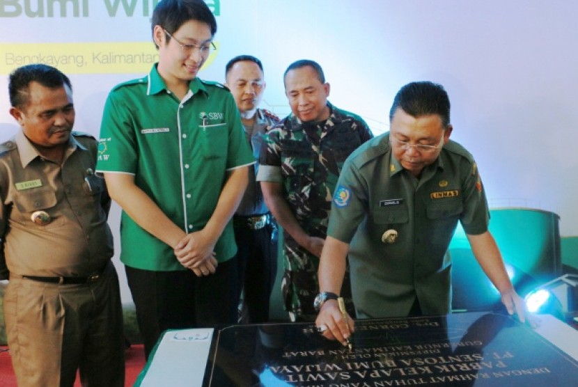  PT. Sentosa Bumi Wijaya (PT. SBW), anak perusahaan dari PT. Dharma Agung Wijaya (DAW Group) mengadakan peresmian Pabrik Kelapa Sawit (PKS) dengan kapasitas 60 ton/jam di Ledo, Bengkayang, Kalimantan Barat pada Senin (16/5). 