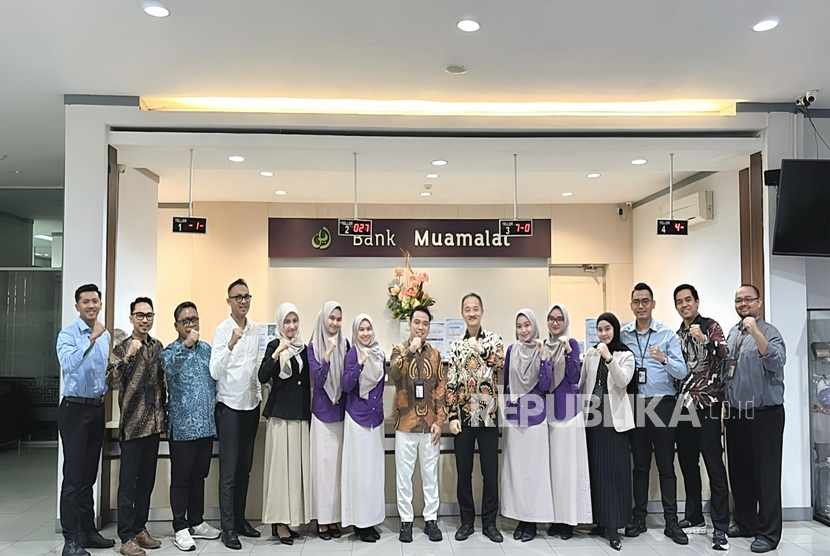 PT Sun Life Financial Indonesia bersama PT Bank Muamalat Indonesia Tbk menyelenggarakan Bancassurance Week 2025 secara serentak di 27 kantor cabang Bank Muamalat di seluruh Indonesia. 