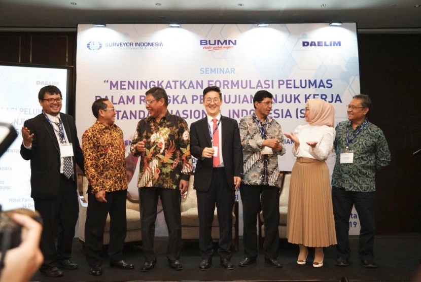 PT Surveyor Indonesi bersama dengan Daelim Petrochemical Korea menggelar seminar “Meningkatkan Formulasi Pelumas dalam rangka Unjuk Kerja Standar Nasional Indonesia (SNI)”.