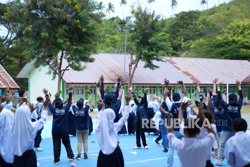 PT TASPEN mengirimkan relawan bersama BUMN lainnya dalam Relawan Bakti BUMN Batch VIII di Desa Bong, Gorontalo. Ini bagian dari komitmen TASPEN hadir dan berkontribusi bagi masyarakat. 