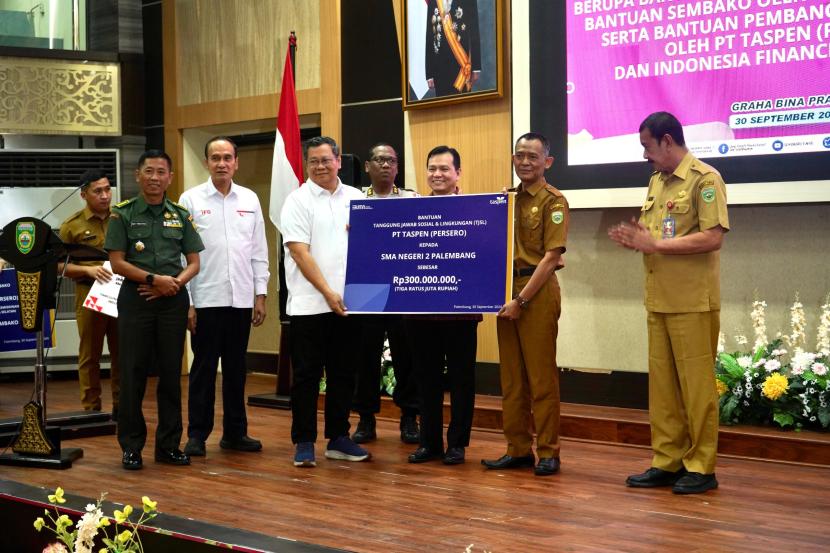 PT TASPEN (Persero) melalui program Tanggung Jawab Sosial dan Lingkungan (TJSL) kembali menunjukkan komitmennya dalam mendukung kesejahteraan masyarakat dan pengembangan pendidikan di Indonesia.