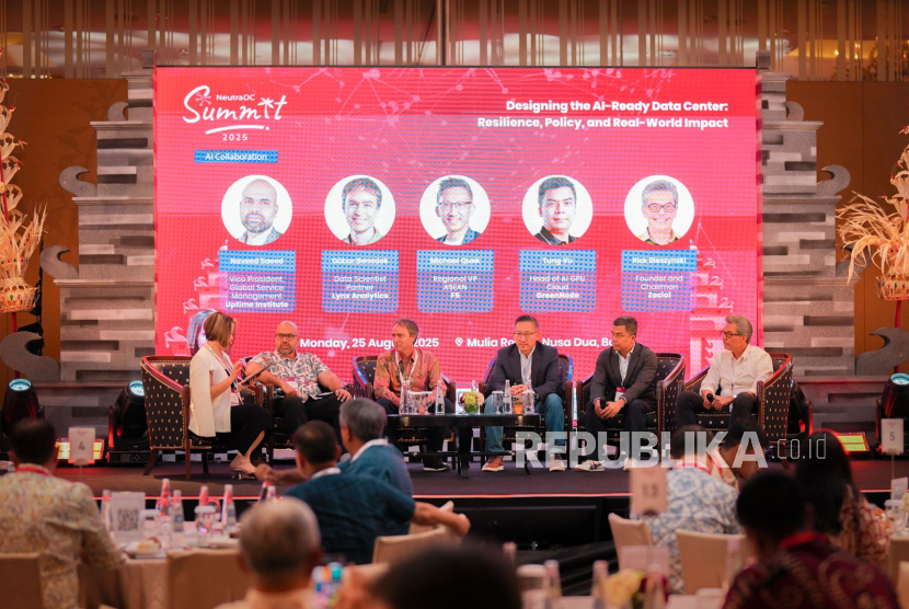 PT Telkom Data Ekosistem (NeutraDC) menggelar NeutraDC Summit 2025 dengan tema AI Collaboration di Nusa Dua, Bali, Senin (25/8). 