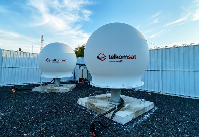 PT Telkom Indonesia (Persero) Tbk (Telkom) melalui anak usahanya Telkomsat targetkan bisa melayani ribuan lokasi di pelosok Indonesia.