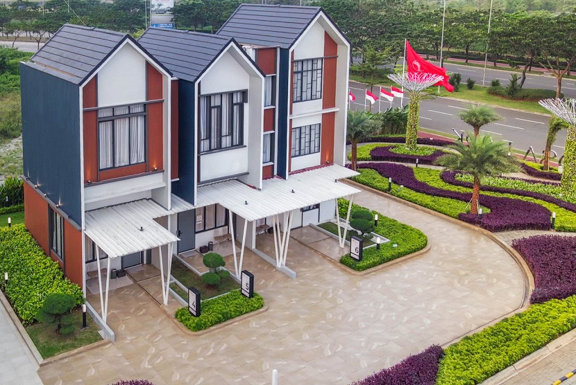 PT Yiho Jakarta Real Estate Development mengembangkan Sentosa Park dengan mengusung rumah sehat ala Singapore. Hal ini juga upaya menjawab kebutuhan gaya hidup para penghuninya. Pada tahap pertama dibangun 212 unit hunian dengan kisaran harga Rp 900 juta hingga Rp 1,2 miliar.