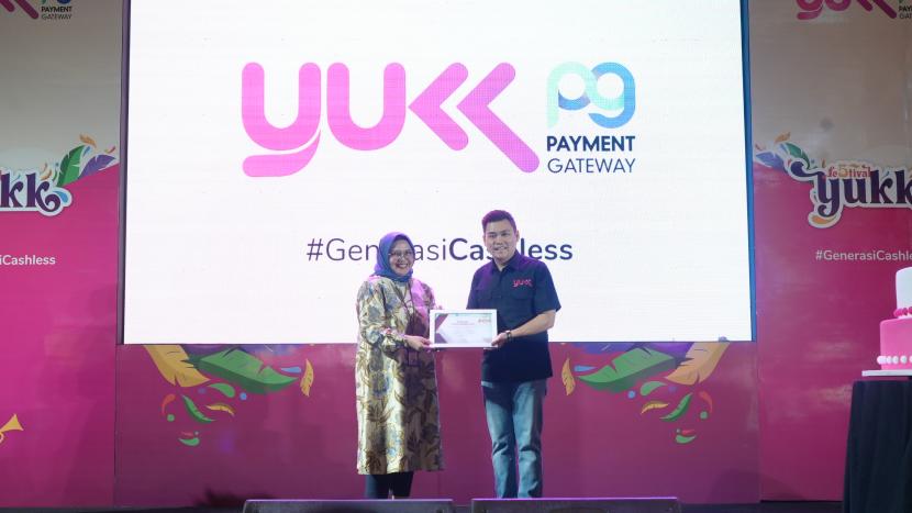  PT Yukk Kreasi Indonesia ingin menggandeng para pelaku UMKM di seluruh tanah air untuk terjun ke dalam ekosistem digital. Dengan demikian, peluang untuk bersaing dalam pasar global menjadi lebih terbuka. 