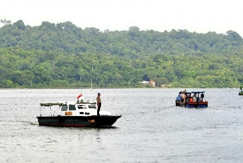 Pulau Nusa Kambangan.