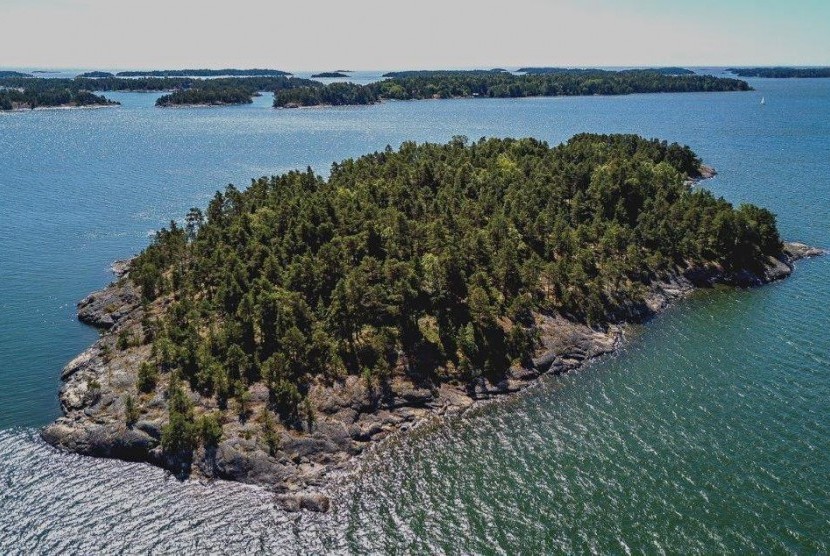 Pulau SuperShe di Finlandia
