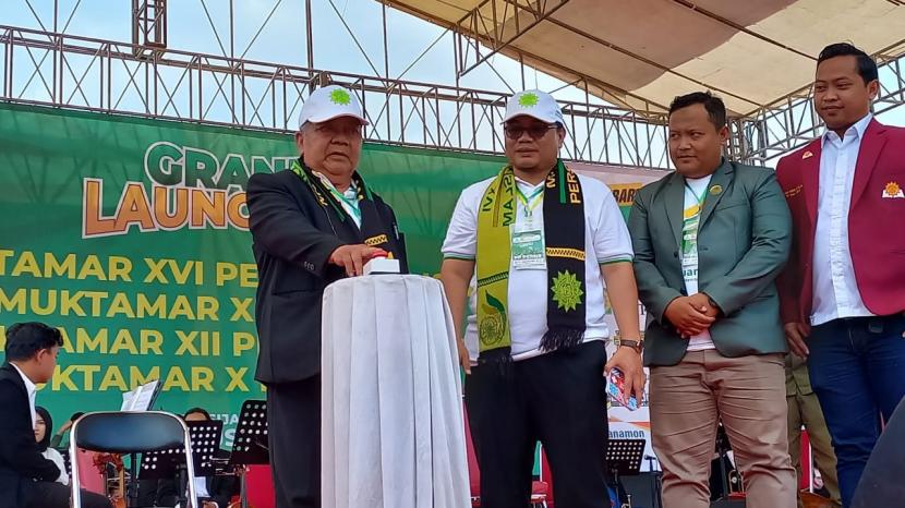 Puluhan Ribu Anggota dan Simpatisan Persis Penuhi Stadion Si Jalak Harupat Jelang Muktamar