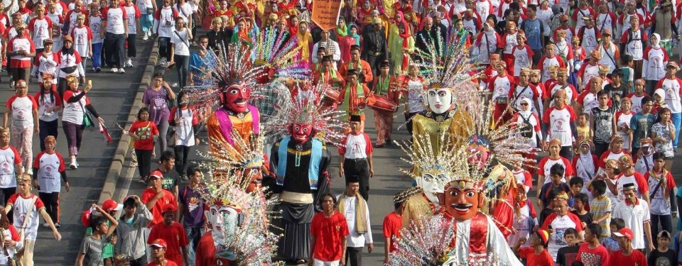 Puluhan ribu warga Betawi mengikuti Festival Betawi, 2010