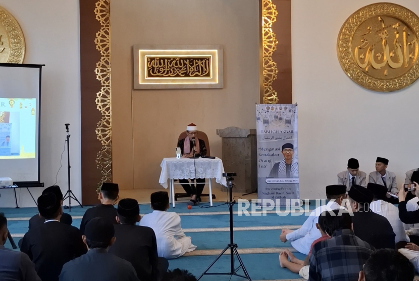 Puncak Semarak Ramadhan 1446 H di SMP Nusaibah diisi dengan Tabligh Akbar