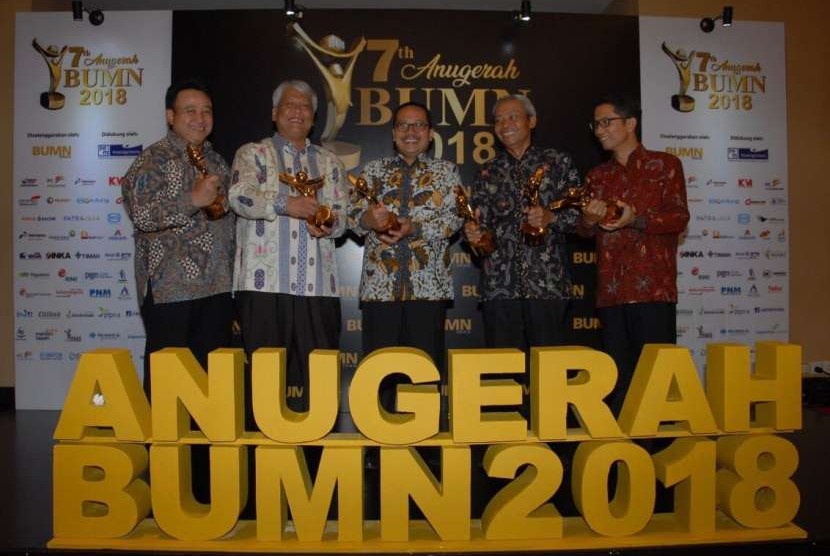 Pupuk Indonesia Grup sukses meraih 6 penghargaan di 7th Anugerah BUMN 2018.