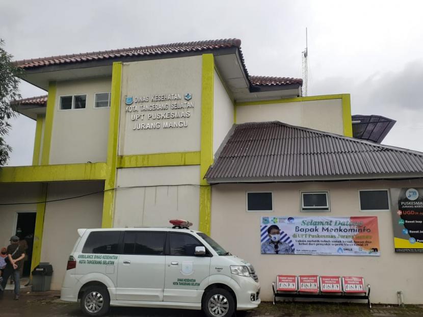 Puskesmas Jurang Mangu, Kecamatan Pondok Aren, Kota Tangsel, Banten menjadi salah satu lokasi vaksinasi Covid-19.