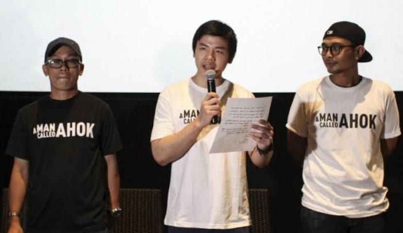 Putra Ahok, Nicholas Sean (tengah) dilaporkan selebgram Ayu Thalia.