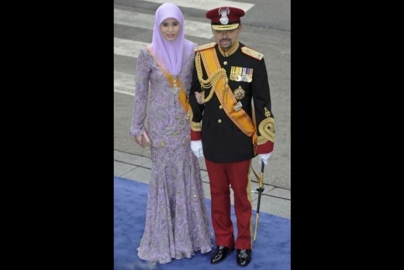  Putra Mahkota Billah and Putri Sarah dari Brunei