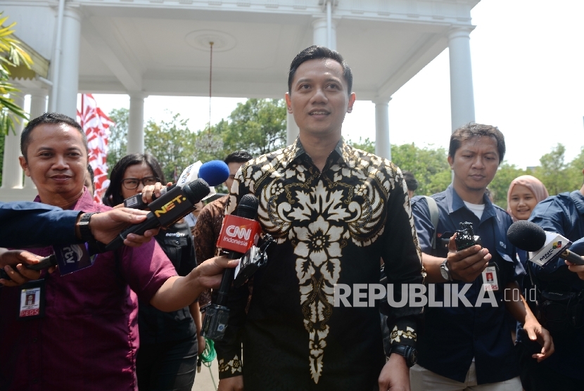 Putra Presiden ke-6 RI, Agus Harimurti Yudhoyono mendatangi Istana Negara, Jakarta, Kamis (10/8).