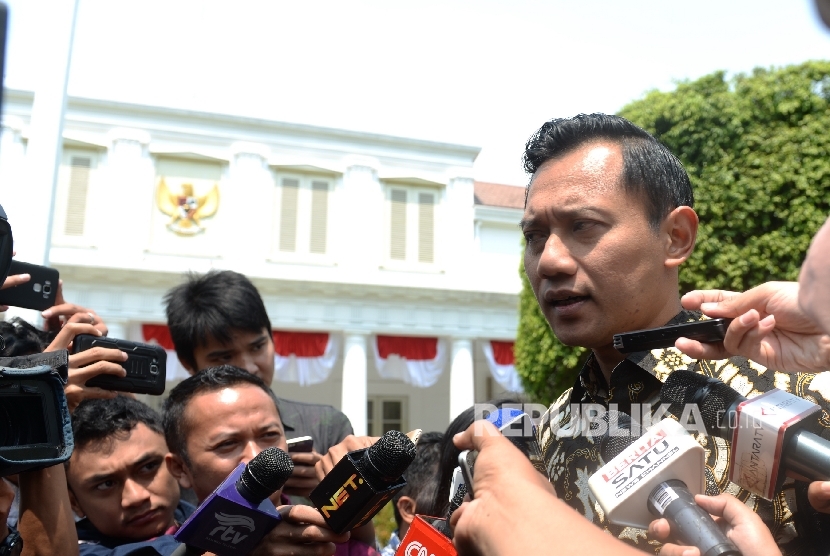 Putra Presiden ke-6 RI, Agus Harimurti Yudhoyono mendatangi Istana Negara, Jakarta, Kamis (10/8).