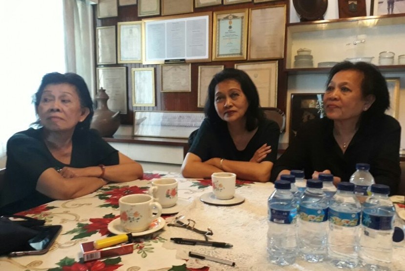 Putri putri Jenderal Ahmad Yani menceritakan kembali peristiwa penembakan ayahnya di kediaman Ahmad Yani yang kini menjadi Museum Sasmitaloka, Jakarta
