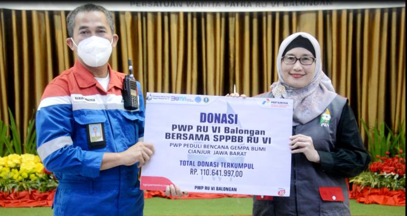 PWP RU VI Balongan turut membantu meringankan beban masyarakat terdampak gempa di Cianjur sangat besar, sehingga donasi lebih dari Rp 100 juta tersebut bisa terkumpul dalam kurun waktu 5 hari.