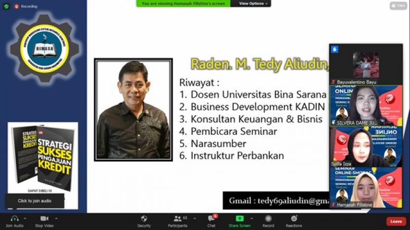 R M  Tedy Aliudin, dosen UBSI dan  ketua Lembaga Pengembangan Usaha Kadin  Indonesia menjadi narasumber webinar SMITEAC bertajuk Perkembangan Bisnis Seiring Revolusi Industri 4.0.