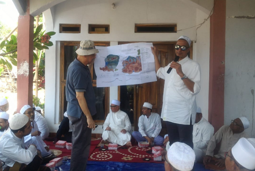 Rabithah Alawiyah mengunjungi para korban gempa Lombok.
