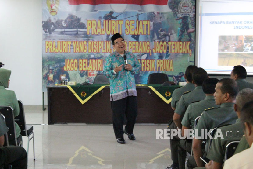 Pendiri Klinik Pendidikan MIPA Bogor Raden Ridwan Hasan Saputra 