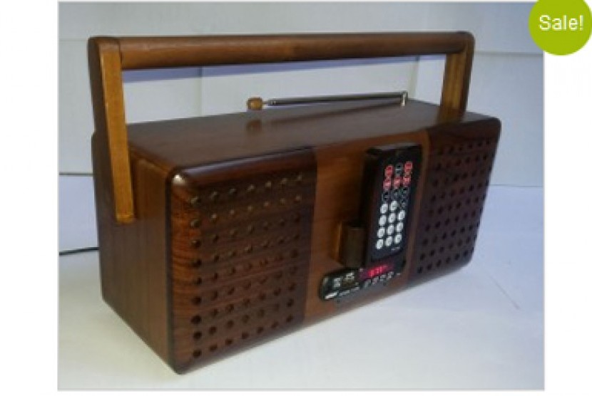 Radio kayu digital