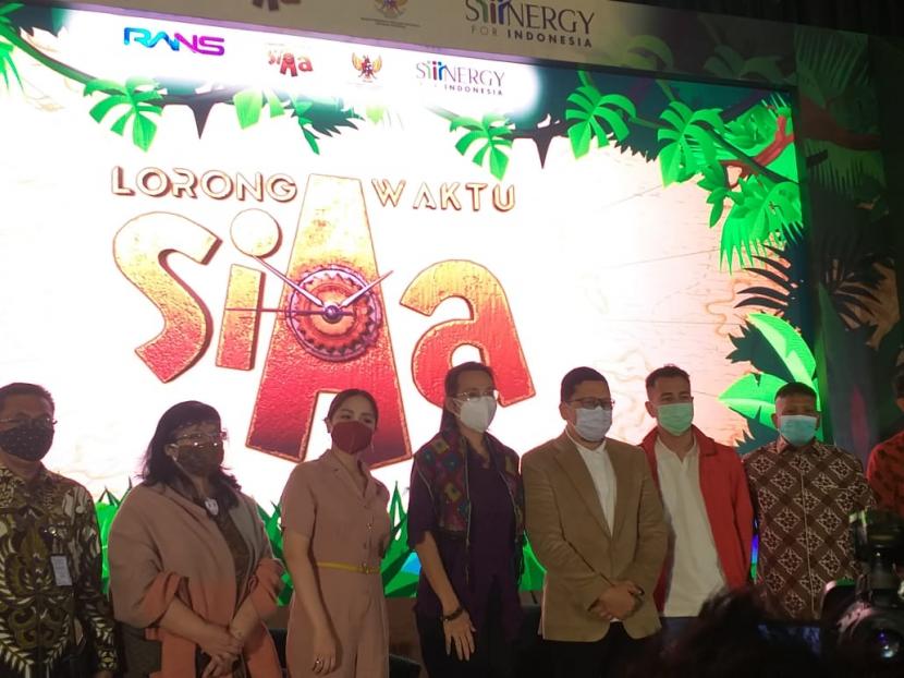 Raffi Ahmad dan Nagita Slavina hadir dalam konferensi pers animasi Lorong Waktu Si Aa di The Tribrata Jakarta, Selasa (15/12).
