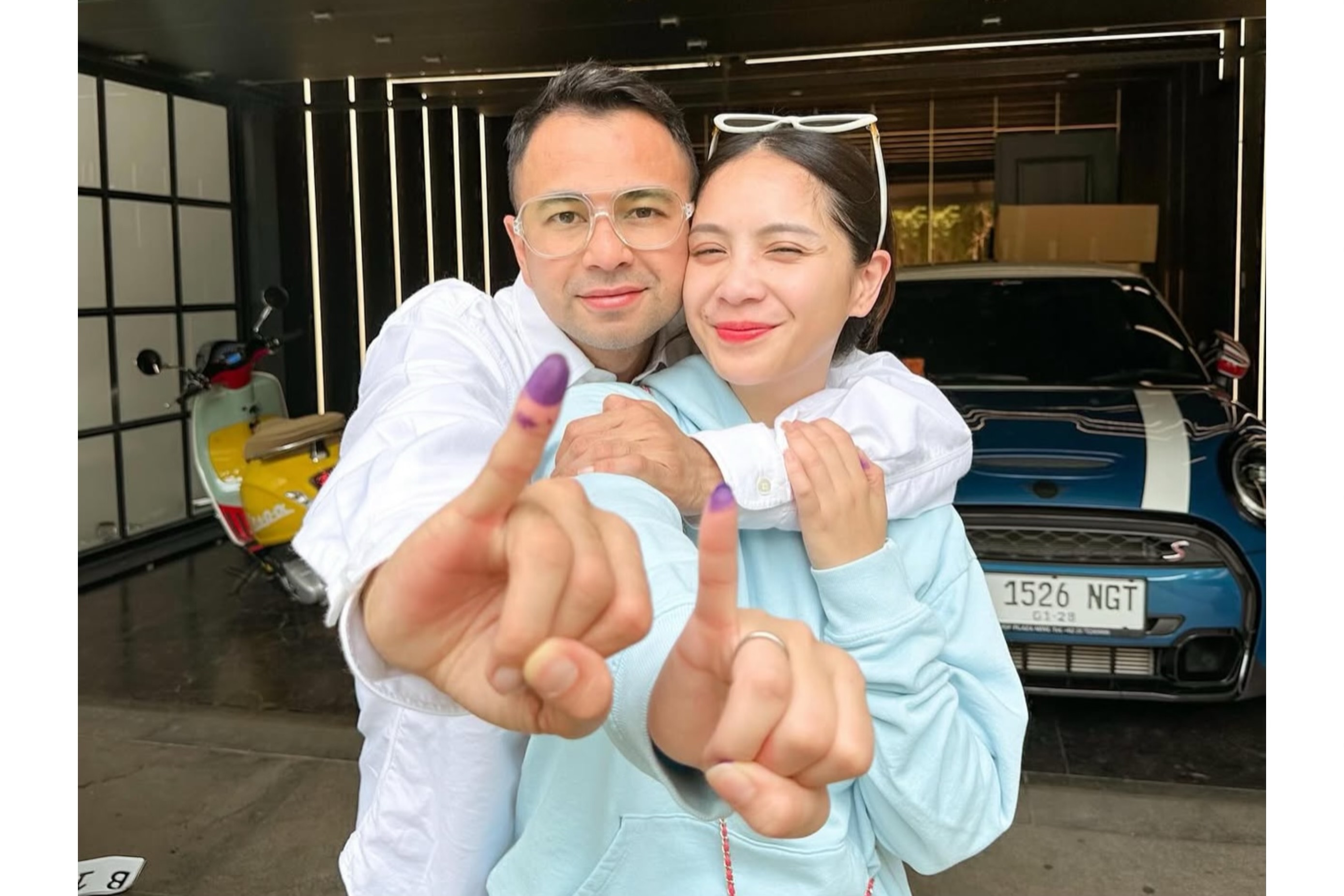 Raffi Ahmad dan Nagita Slavina membagikan foto sesuai menyoblos saat Pilkada 2024.