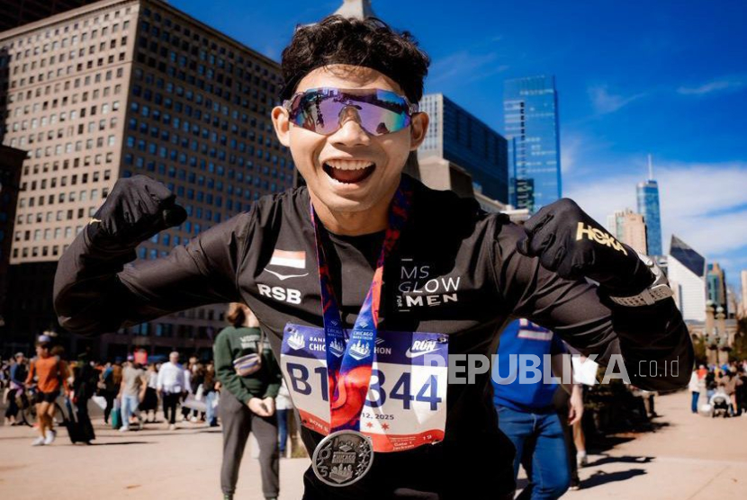 Rahmad Setiabudi saat finis Chicago Marathon 2025 beberapa waktu lalu.