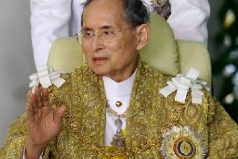 Thailand's King Bhumibol Adulyadej (file)