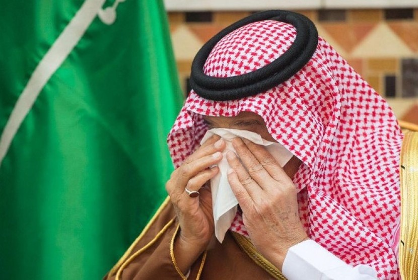 Raja Salman menangis saat pimpin prosesi shalat jenazah Pangeran Turki (foto ilustrasi). Semua Muslim berharap dimudahkan dalam  proses sakaratul maut dan meraih husnul khatimah.